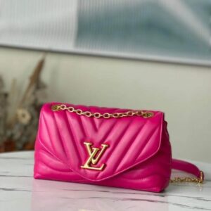 Louis Vuitton Size: 24x14x9cm