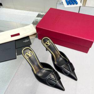 Valentino Brand new cowhide half drag version V-buckle classic sandals High heels 7.5cm